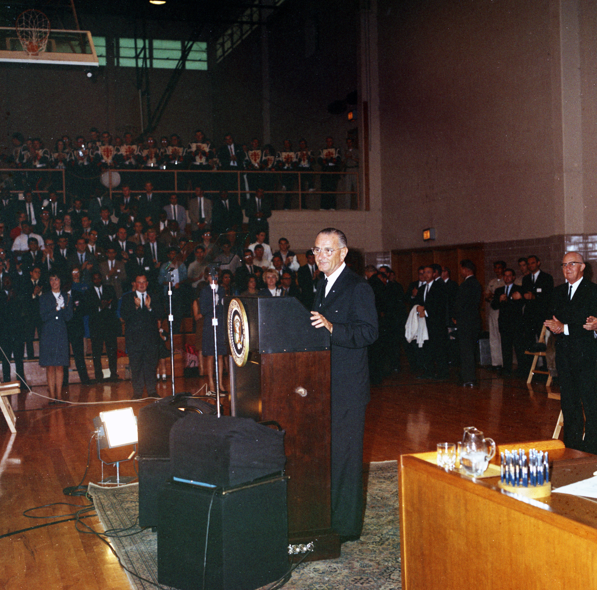 LBJ Library photo by Frank Wolfe #C844-2-WH65.