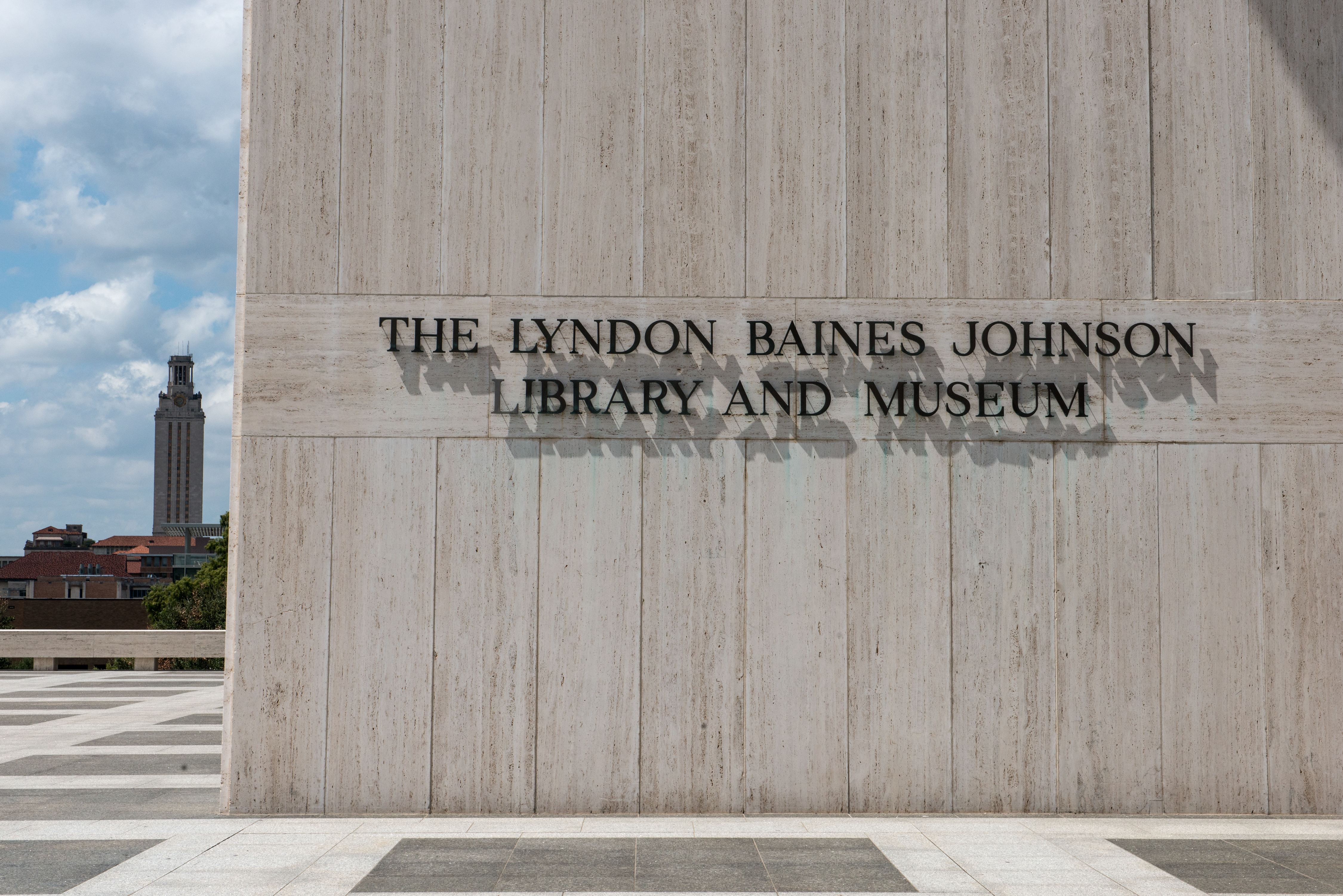 Close up on the lettering.
