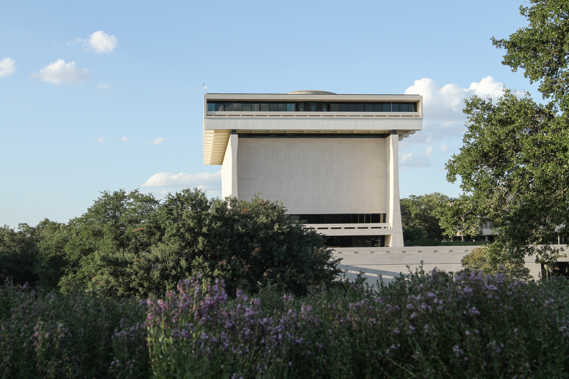 Exterior of the LBJ Presidential Library from the overlook.