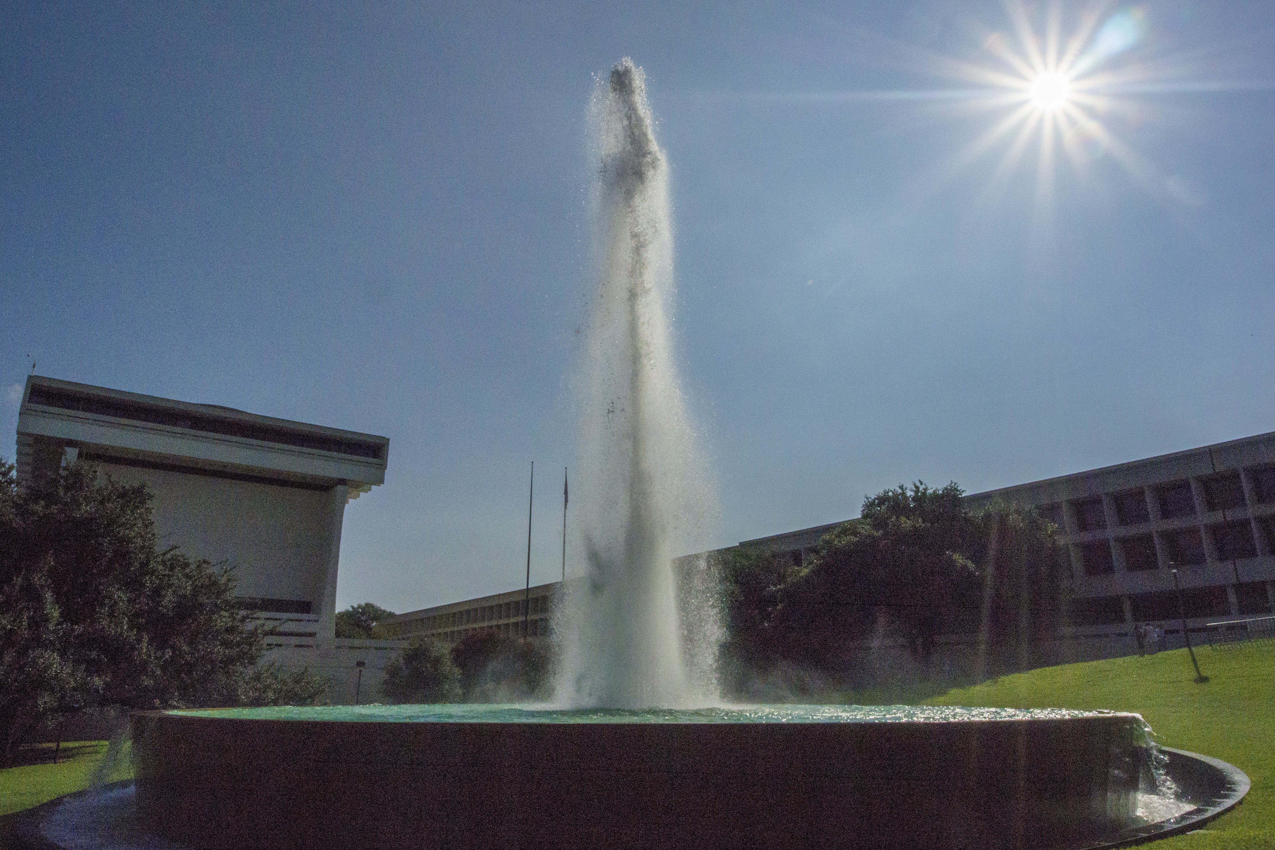 The fountain outside of the LBJ Presidential Library.