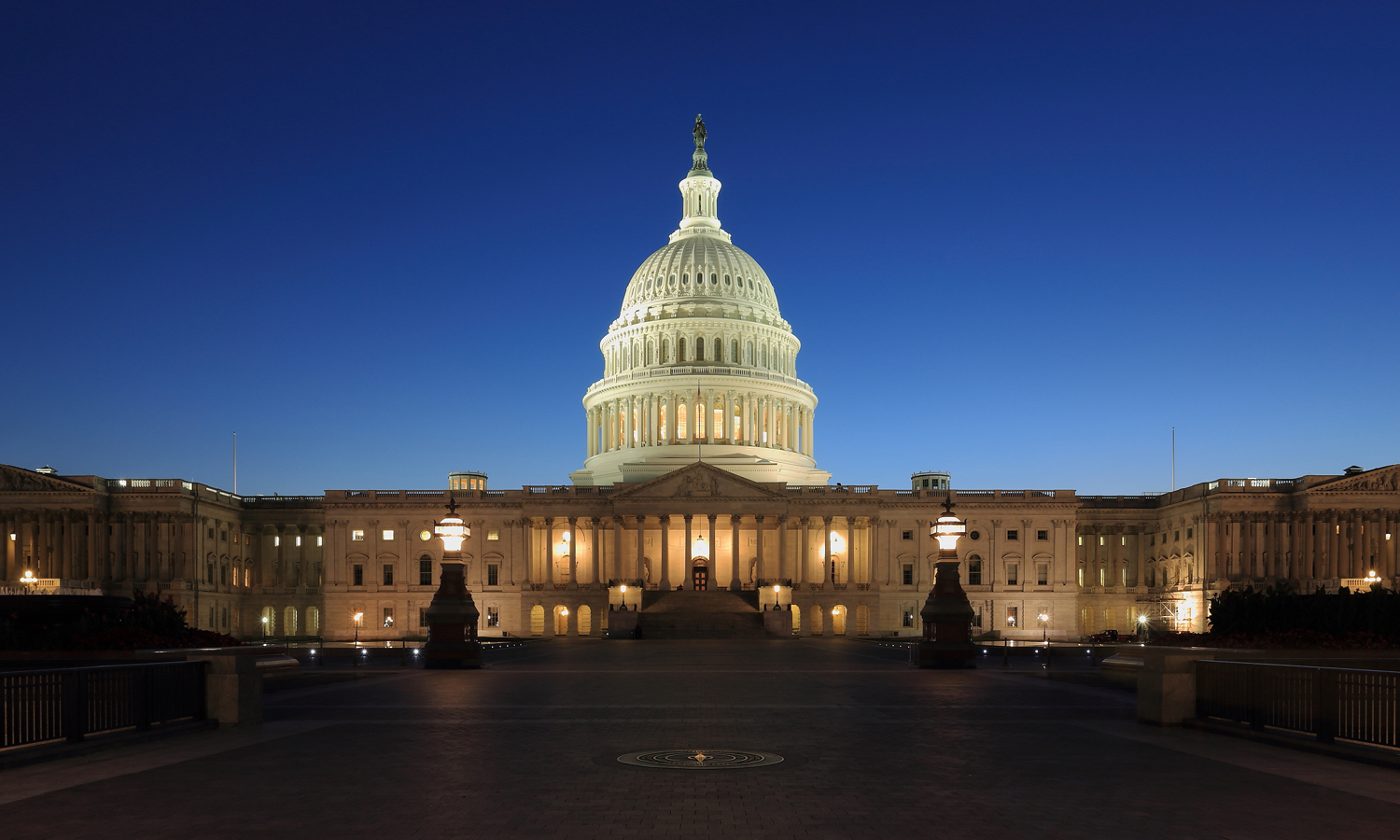 US Capitol at dusk as seen from the eastern side.
