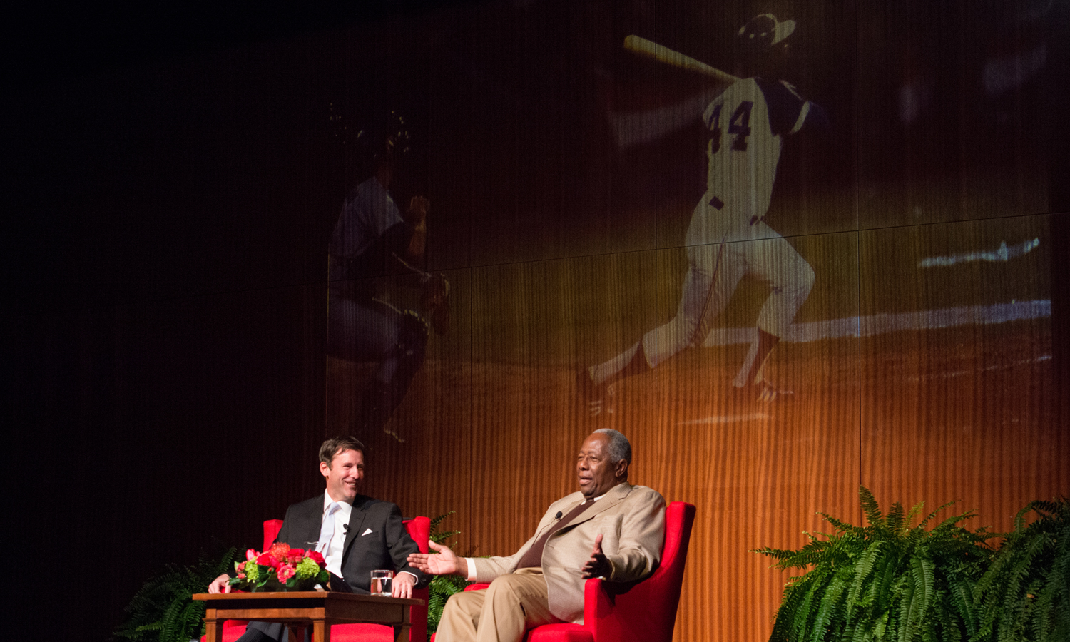 (L-R) Mark K. Updegrove and baseball legend Hank Aaron, photo by Lauren Gerson, DIG13704-118
