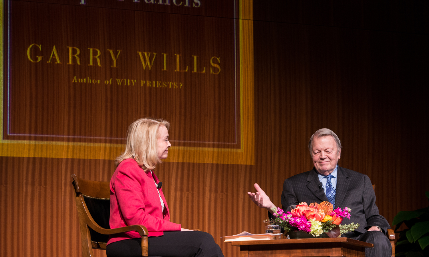 Former LBJ Library Director Betty Sue Flowers and Author and historian Garry Wills, photo by Lauren Gerson, DIG13724-120