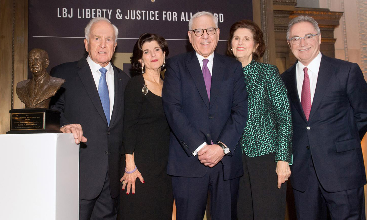 L-R: Lloyd Hand, Luci Baines Johnson, David M. Rubenstein, Lynda Johnson Robb, and Cappy McGarr. Photo by Daniel Swartz, DIG14177-126.