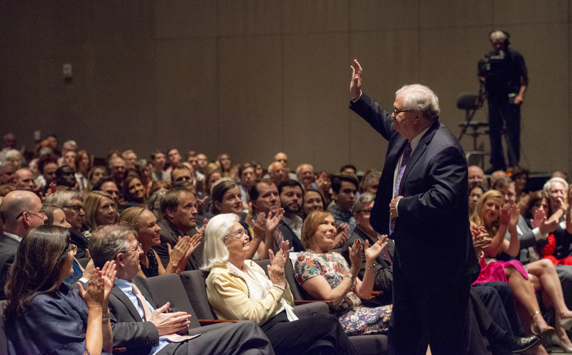 LBJ Foundation Chairman Emeritus Tom Johnson acknowledges an appreciative audience. LBJ Library photo by Jay Godwin #LB2_1901. 