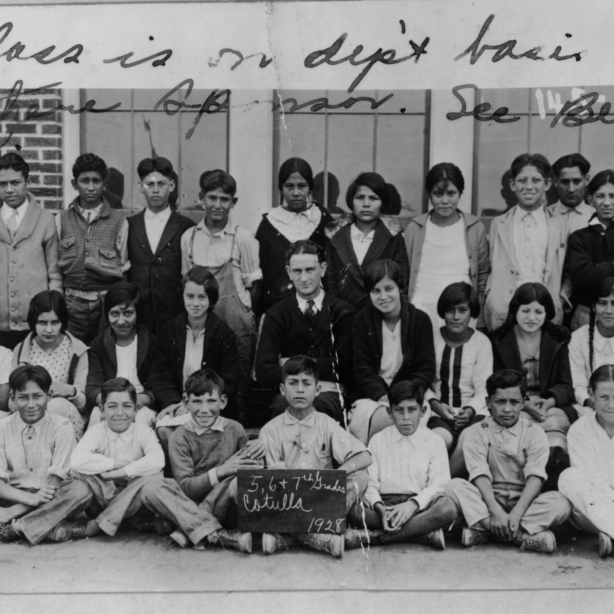 Lyndon B. Johnson with his Welhausen School students